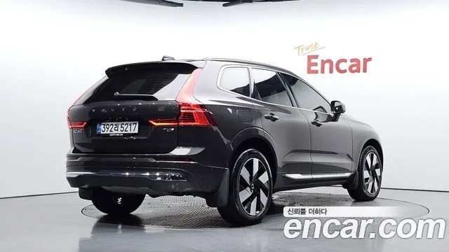 2025 Volvo XC60
