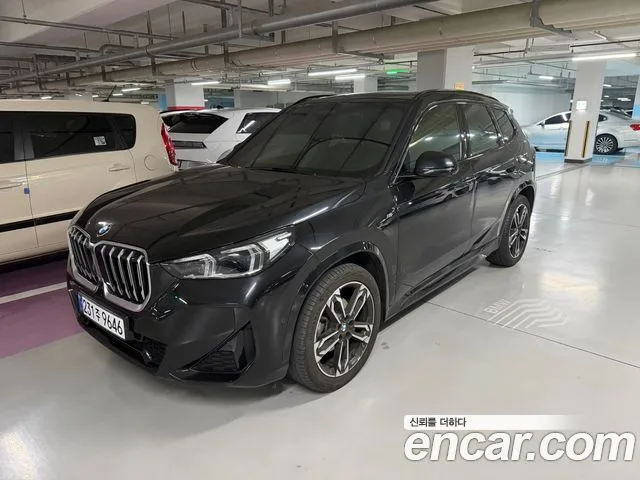 2023 BMW X1