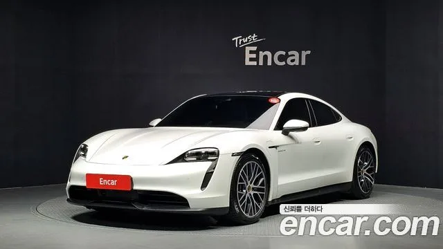 2023 Porsche Taycan