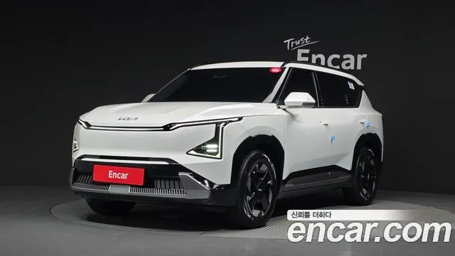 2026 Kia EV5