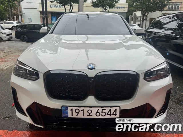 2025 BMW X4