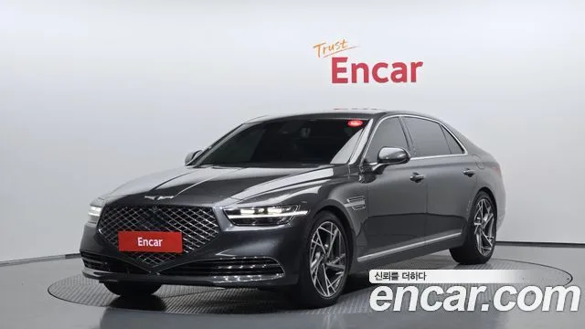 2020 Genesis G90