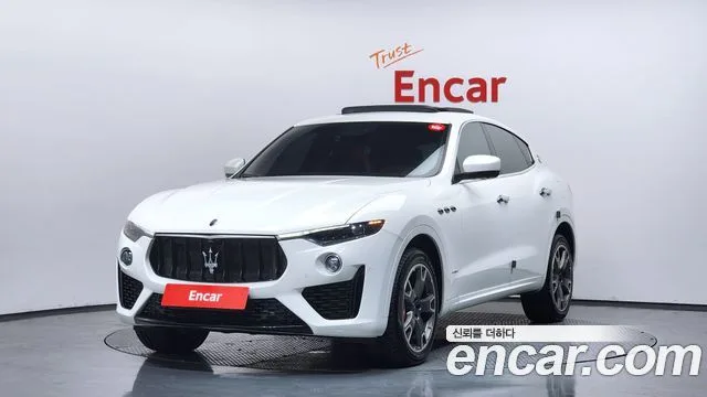 2020 Maserati Levante