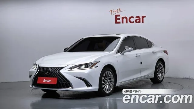2023 Lexus ES