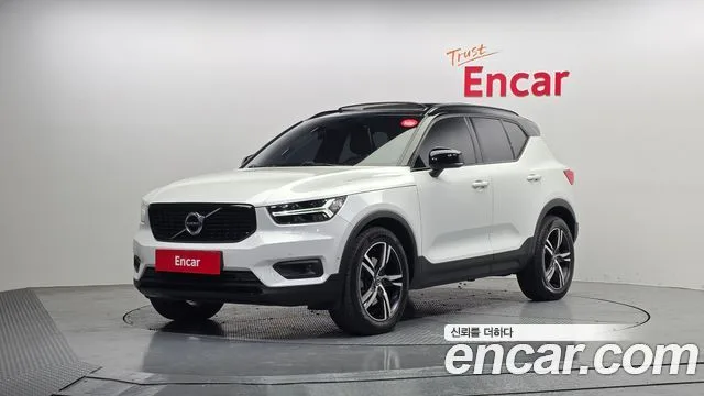 2019 Volvo XC40