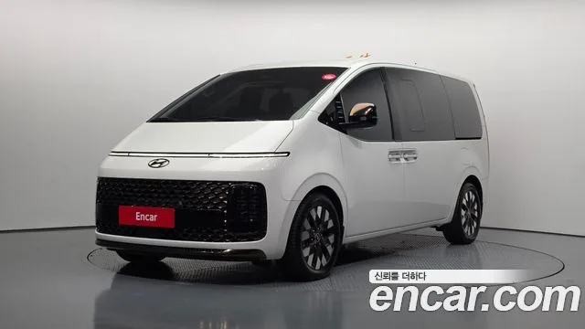 2022 Hyundai Staria