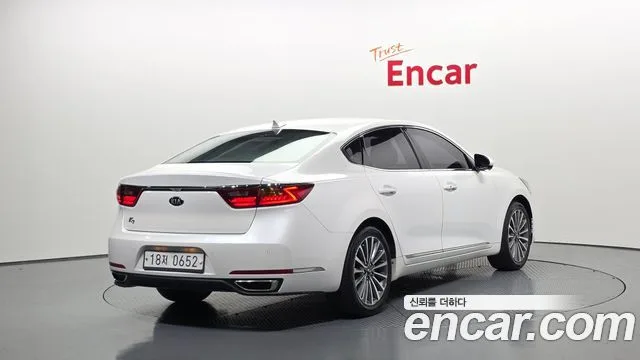 2016 Kia K7, foto 2