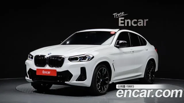 2025 BMW X4