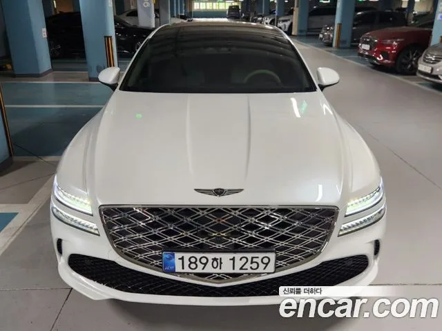 2026 Genesis G80