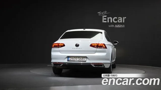 2022 Volkswagen Passat, foto 4