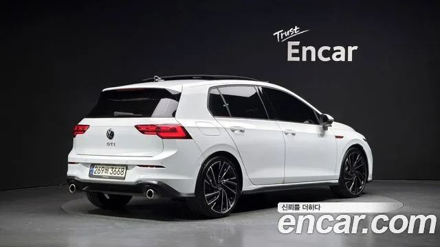2023 Volkswagen Golf