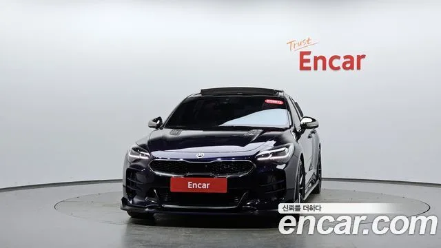 2018 Kia Stinger, foto 2