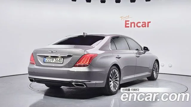 2016 Genesis EQ900, foto 2