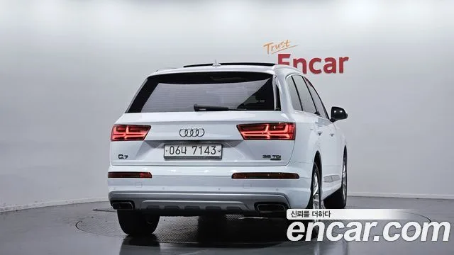 2016 Audi Q7, foto 4