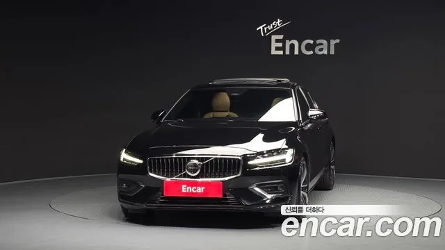 2024 Volvo S60, foto 3