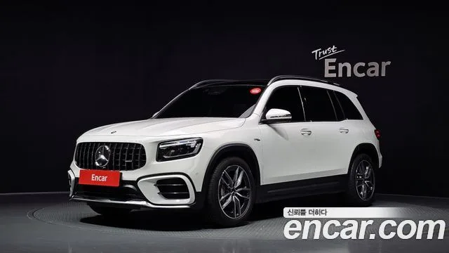 2025 Mercedes-Benz GLB-Class