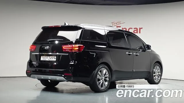 2020 Kia Carnival