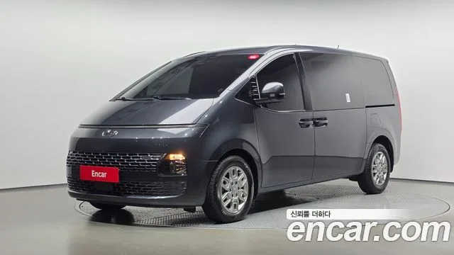 2023 Hyundai Staria