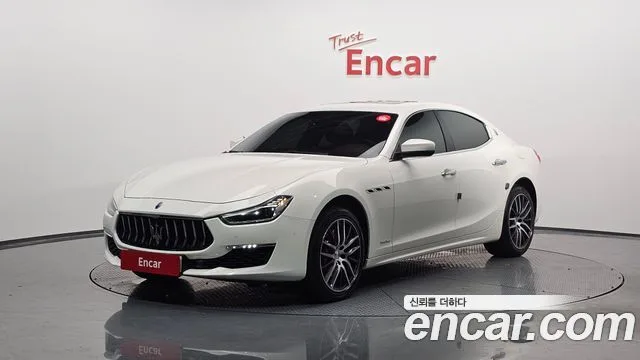 2018 Maserati Ghibli