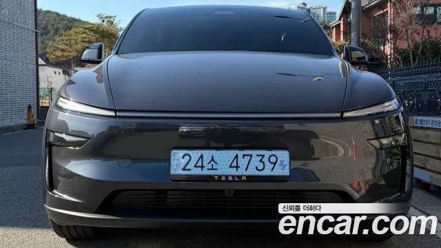 2026 Tesla Model Y