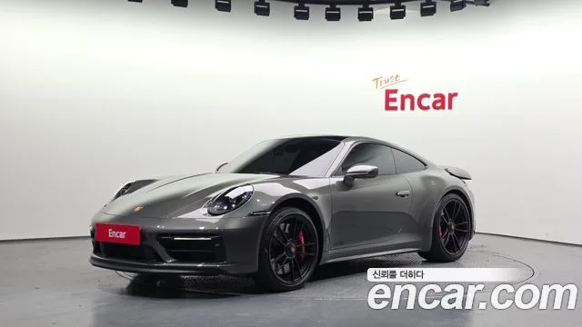 2022 Porsche 911