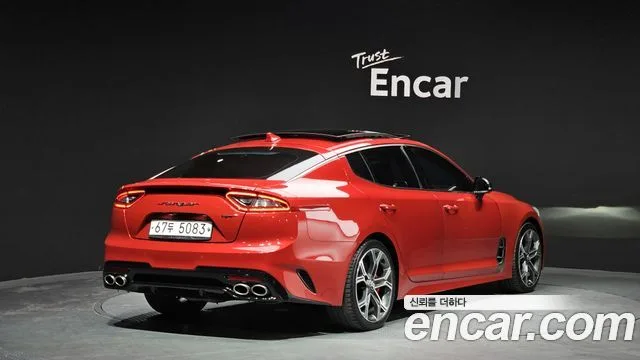 2018 Kia Stinger, foto 2