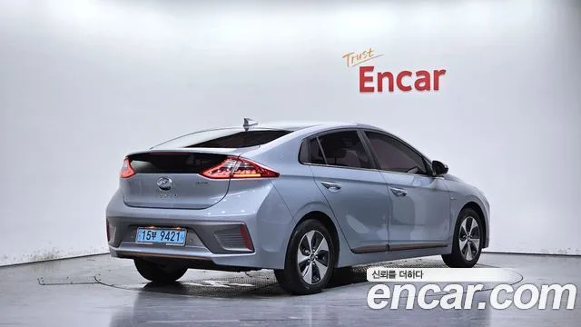 2018 Hyundai Ioniq