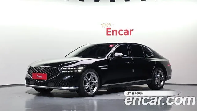 2022 Genesis G90