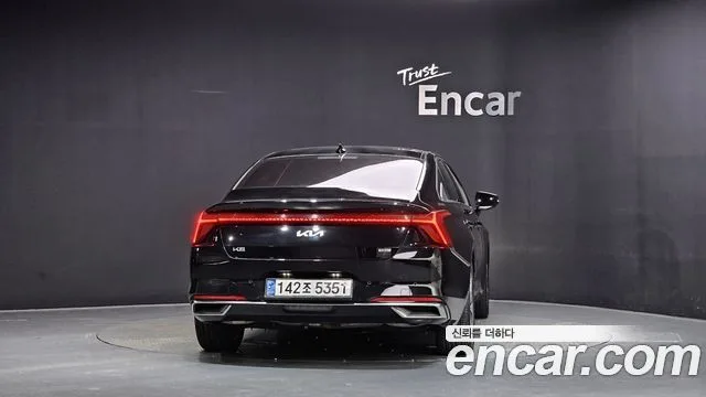 2022 Kia K8, foto 3