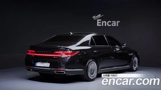 2019 Genesis G90, foto 2