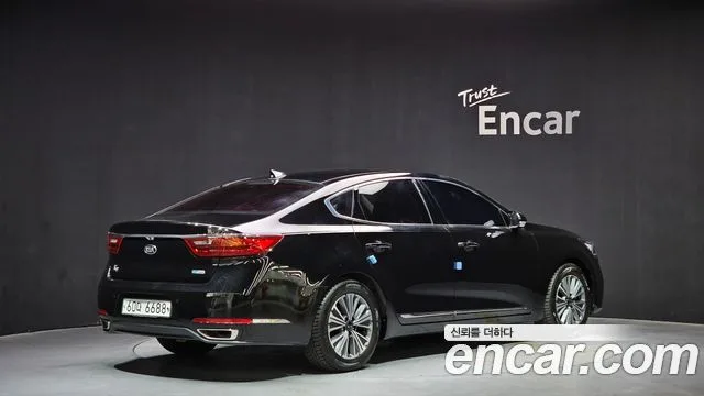 2018 Kia K7, foto 2