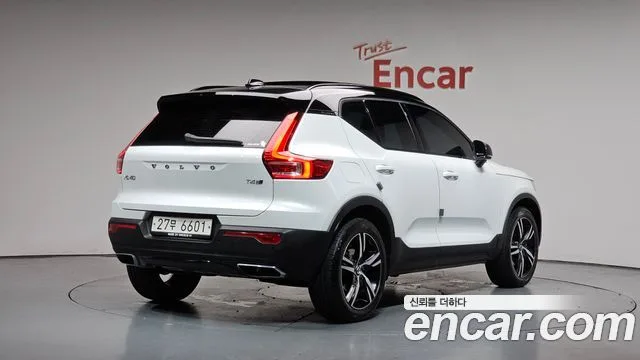 2019 Volvo XC40