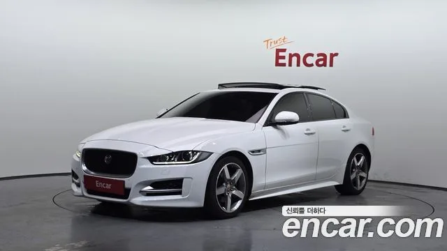 2016 Jaguar XE