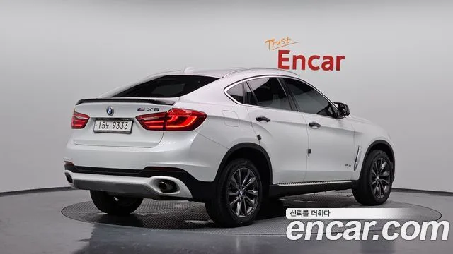 2016 BMW X6, foto 2