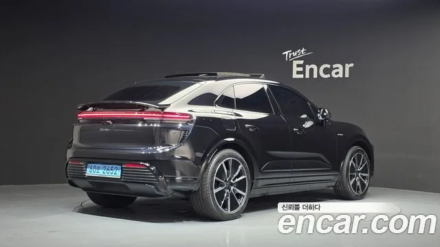 2025 Porsche Macan, foto 2