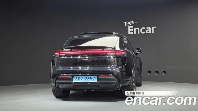 2025 Porsche Macan, foto 4