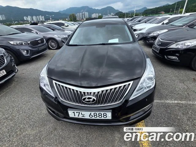 2016 Hyundai Grandeur, foto 2