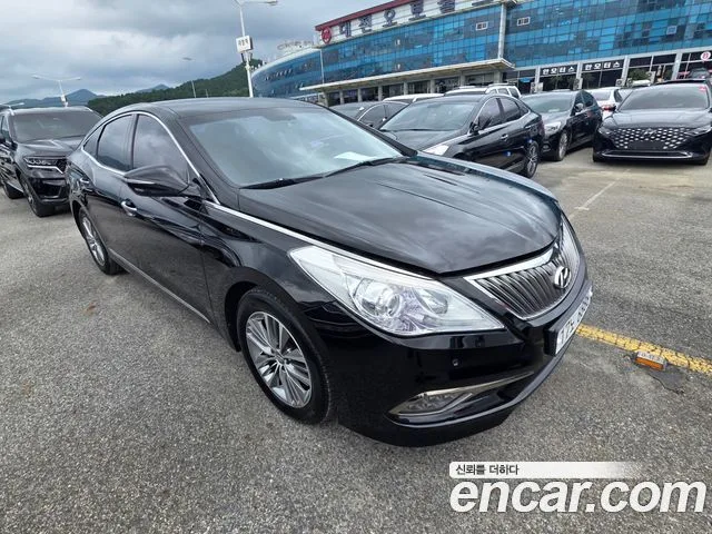 2016 Hyundai Grandeur, foto 3