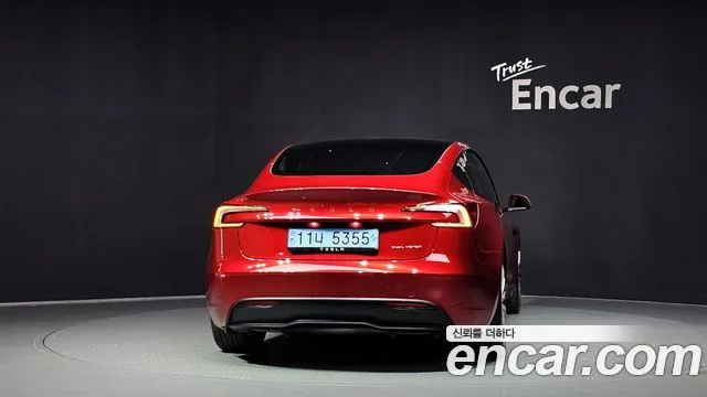 2024 Tesla Model 3, foto 4