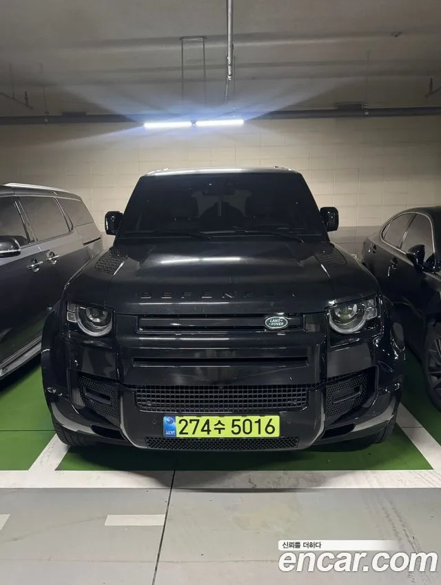 2025 Land Rover Defender
