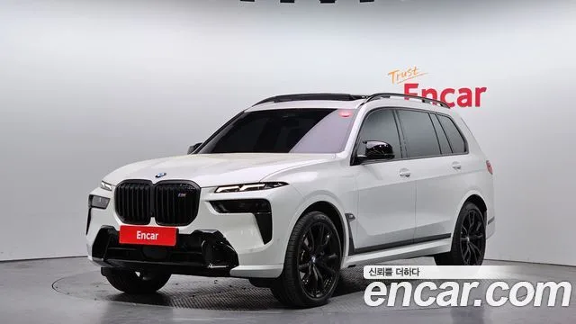 2024 BMW X7