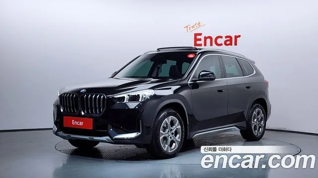2025 BMW X1