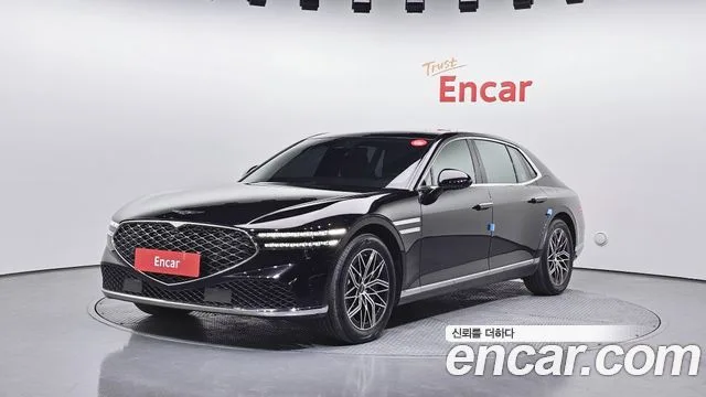2022 Genesis G90