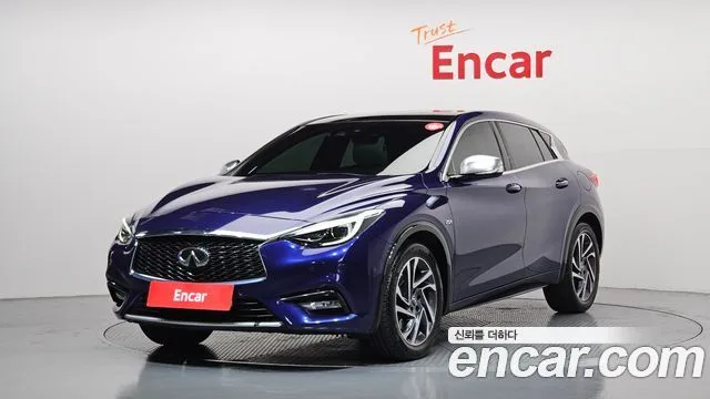 2019 Infiniti Q30