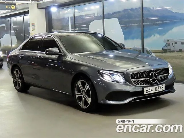 2017 Mercedes-Benz E-Class