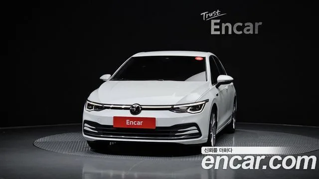 2022 Volkswagen Golf, foto 3
