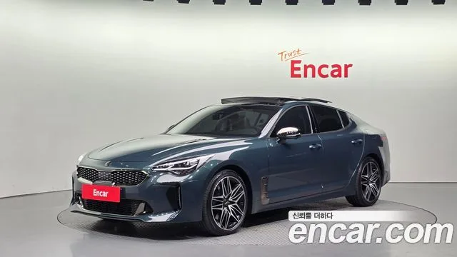 2023 Kia Stinger