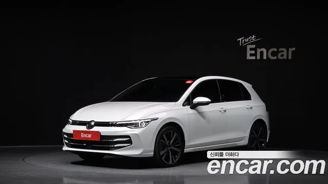2025 Volkswagen Golf