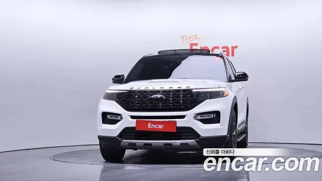 2022 Ford Explorer, foto 3
