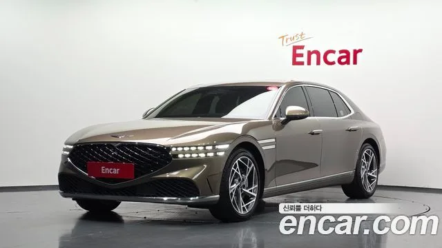 2022 Genesis G90